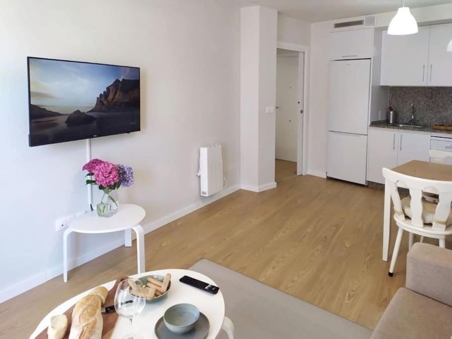 0143 Apartamento Nuevo Y Centrico Виго Экстерьер фото